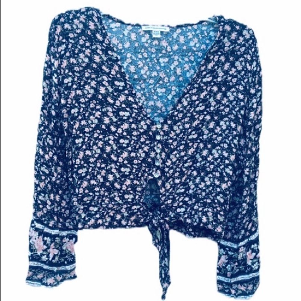 American Eagle Boho Floral Bell Sleeve Blouse Size Medium
